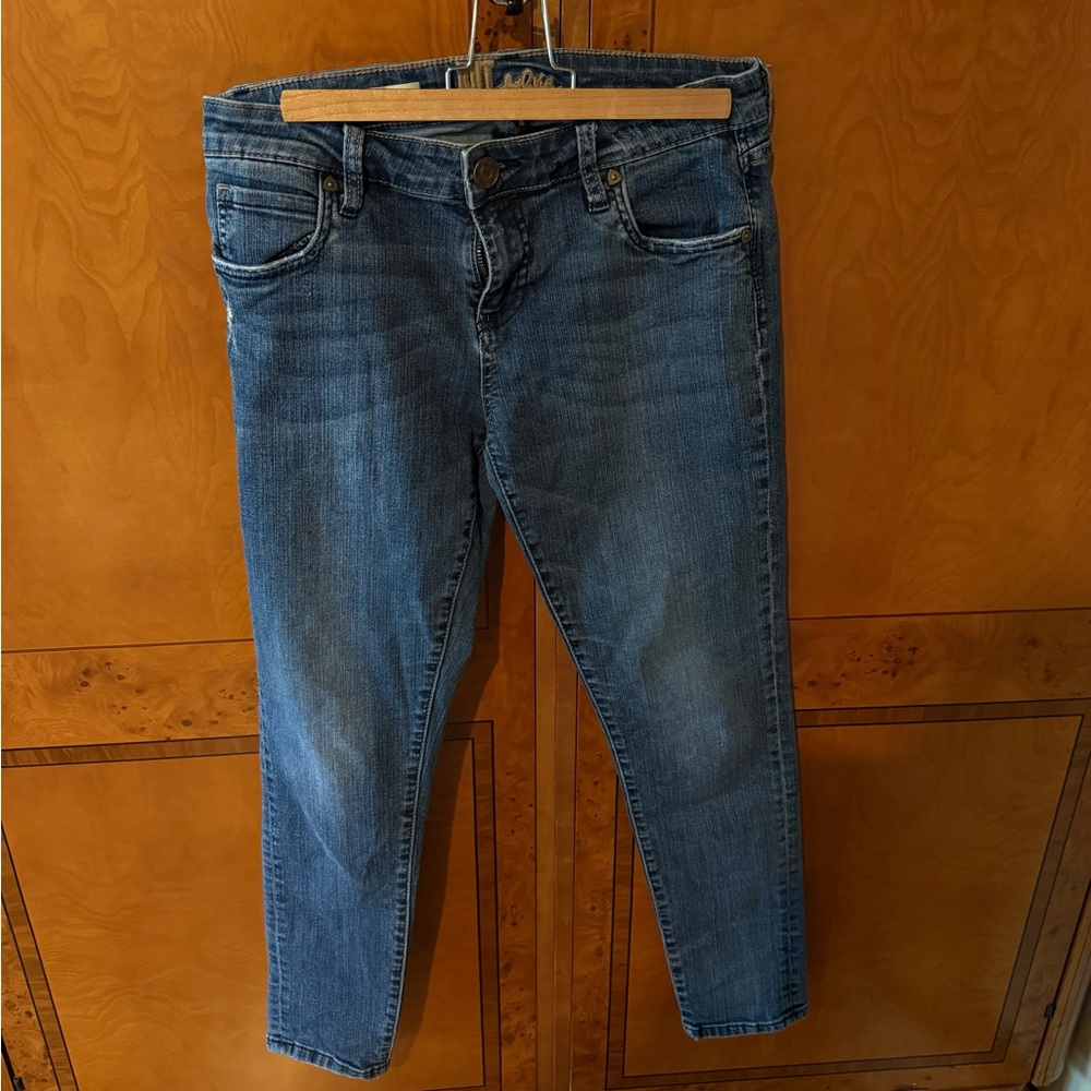 Kut From The Kloth Lightly Distressed Katy Boyfriend Blue Jean Sz.4